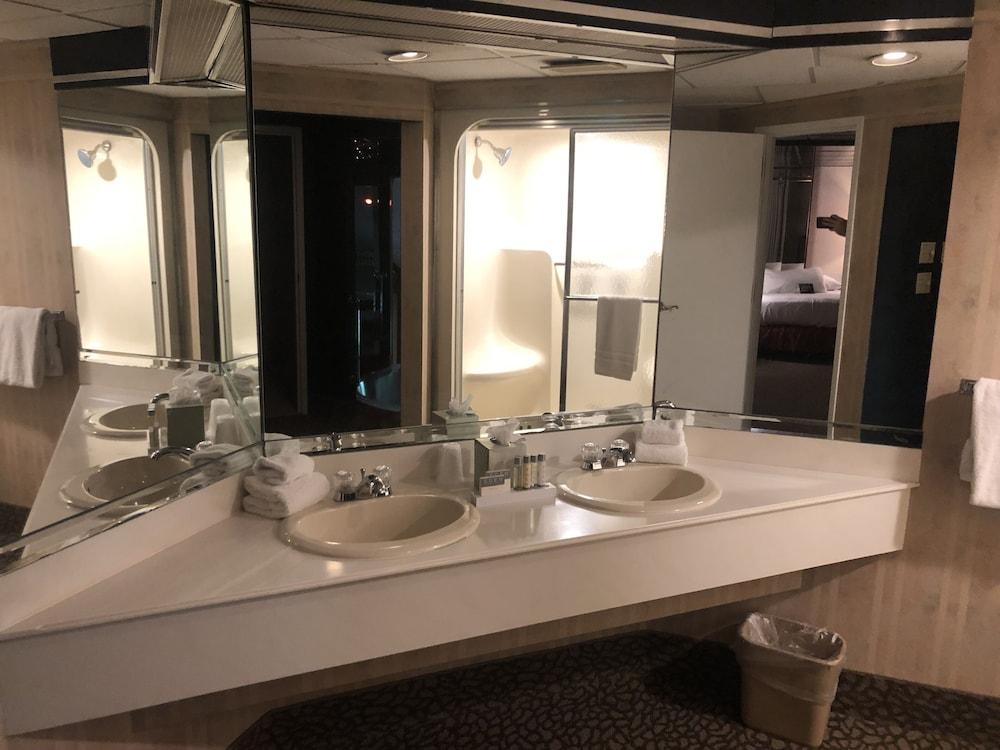 พาราไดซ์ สตรีม รีสอร์ต Hotel Cresco ภายนอก รูปภาพ