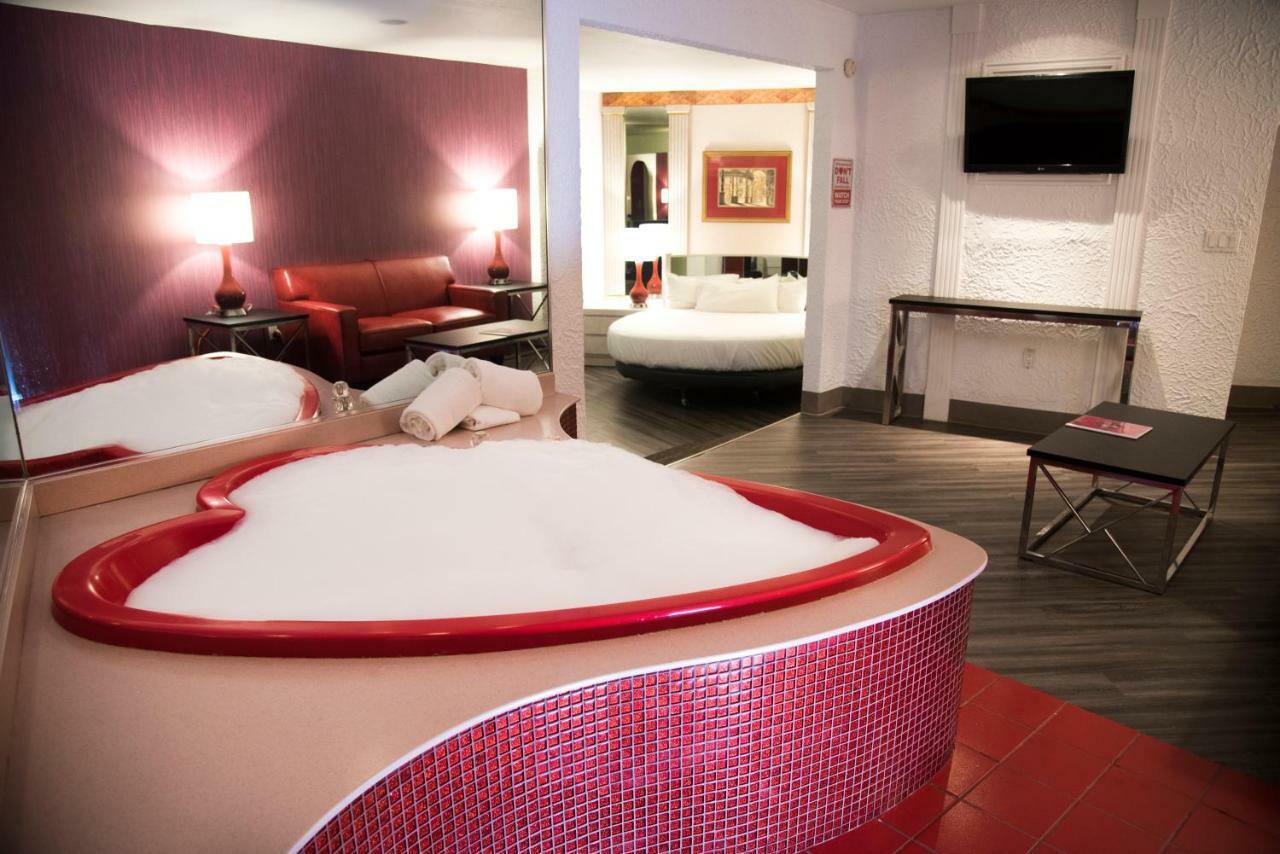 พาราไดซ์ สตรีม รีสอร์ต Hotel Cresco ภายนอก รูปภาพ