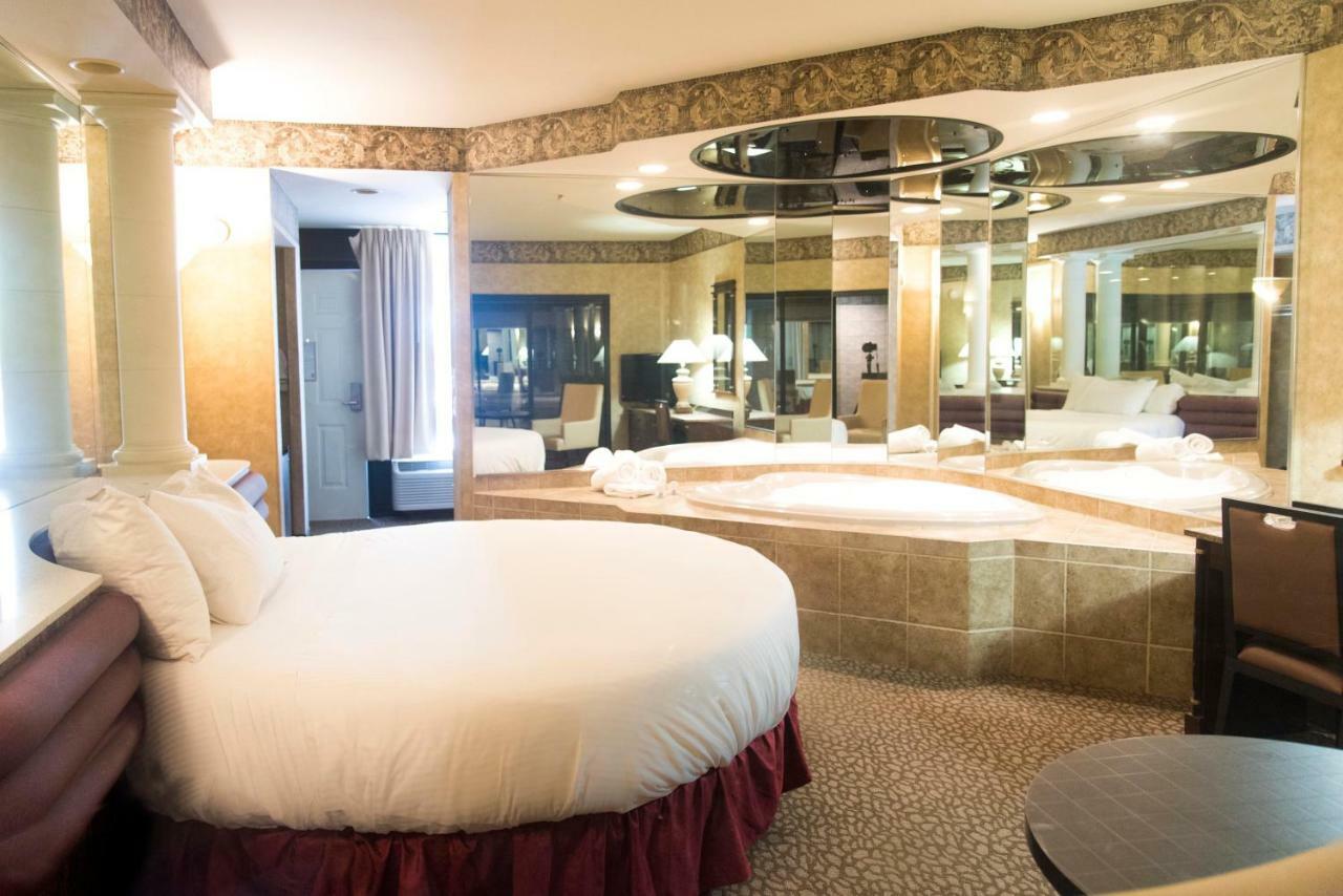 พาราไดซ์ สตรีม รีสอร์ต Hotel Cresco ภายนอก รูปภาพ